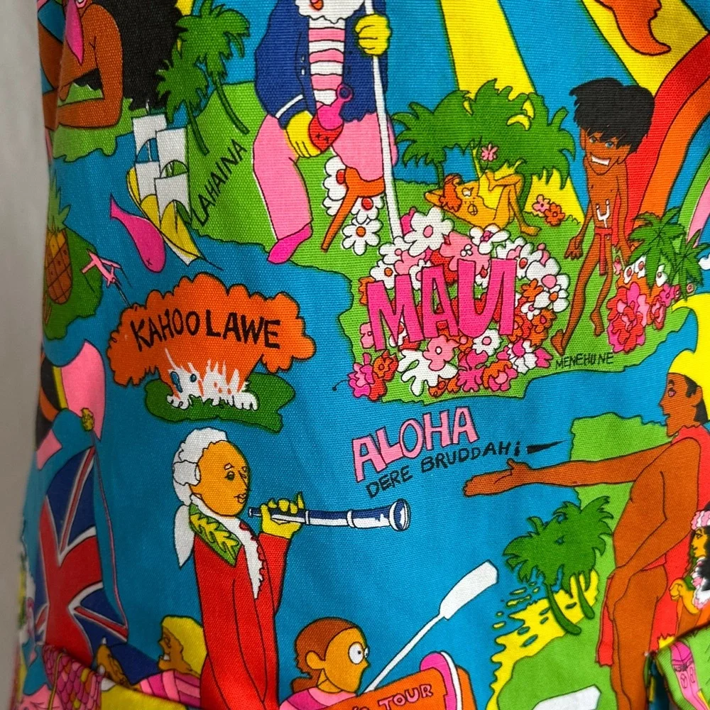 Colorful Sleeveless Graphic Dress - Picture 4 of 17